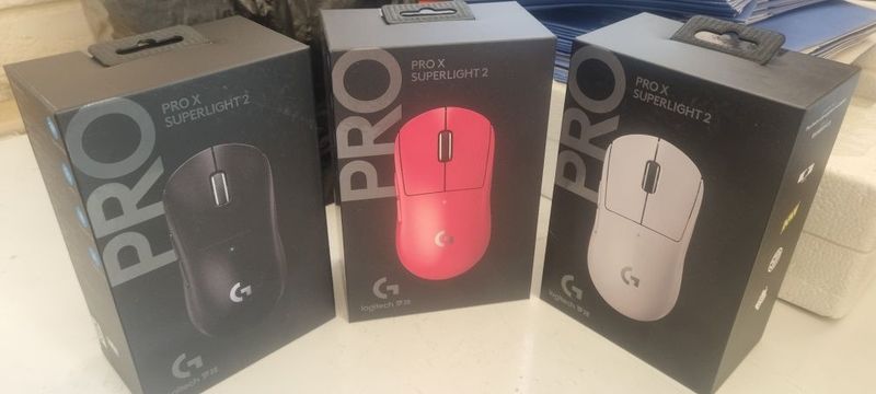 LOGITECH Pro X Superlight Wireless Gaming Mouse