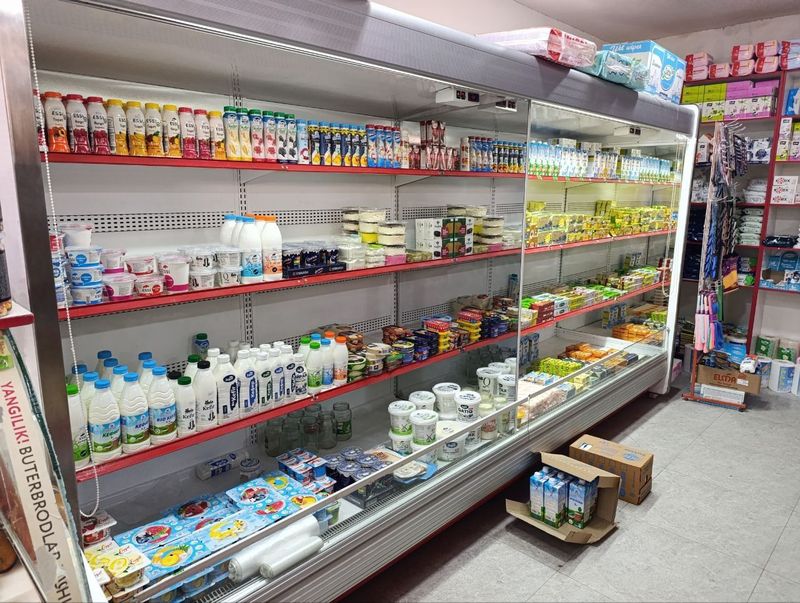 Продам витриный холодильник Продам витриный холодильник