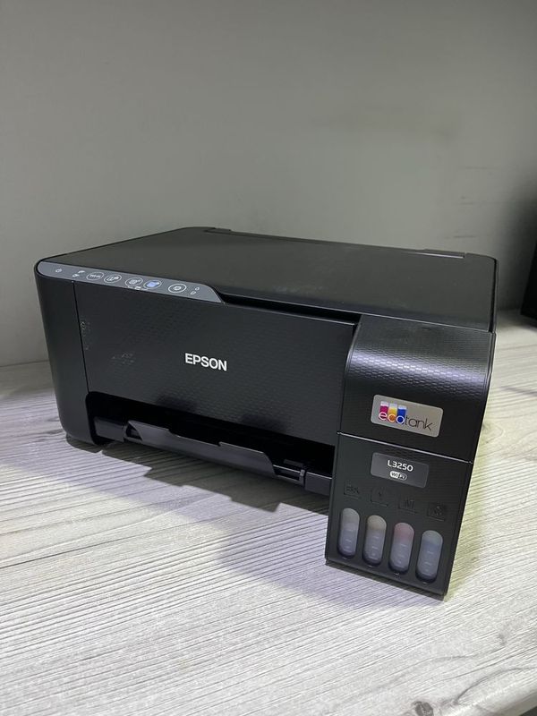 Epson L 3250 принтер Epson L 3250 принтер