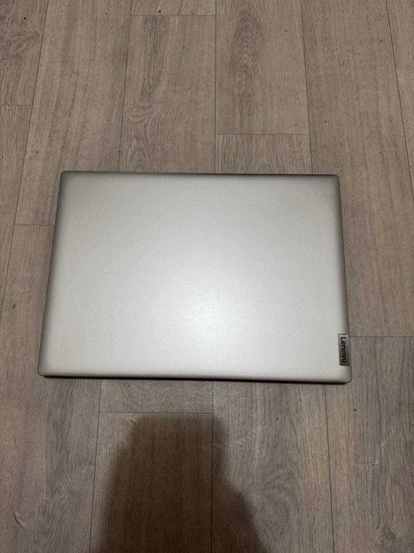 Lenovo IdeaPad 1 Lenovo IdeaPad 1