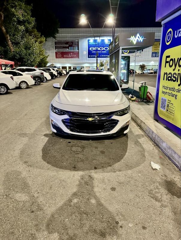 Malibu 2 Premier Malibu 2 Premier