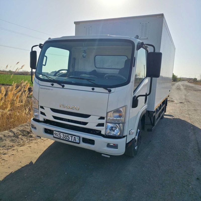 ISUZU sotiladi 2023 yilda ishlab chiqarilgan ISUZU sotiladi 2023 yilda ishlab chiqarilgan