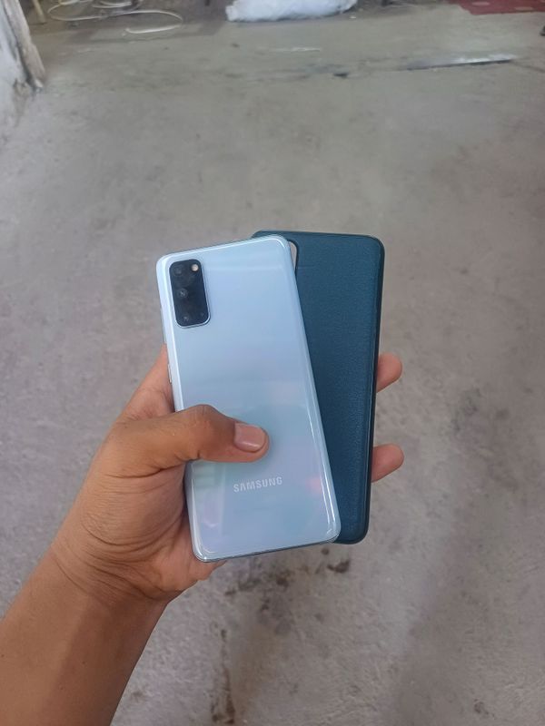 S20 5G 12/128GB PUBG 60fps S20 5G 12/128GB PUBG 60fps