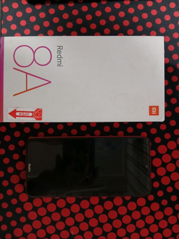 Redmi 8A 4/64 в идеальном состоянии Redmi 8A 4/64 в идеальном состоянии
