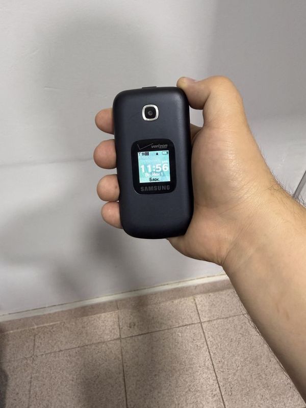 Verizon gusto 3 Orginal CDMA Verizon gusto 3 Orginal CDMA
