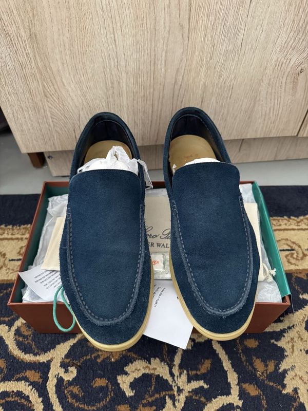 Loro Piana Summer Walk Loro Piana Summer Walk