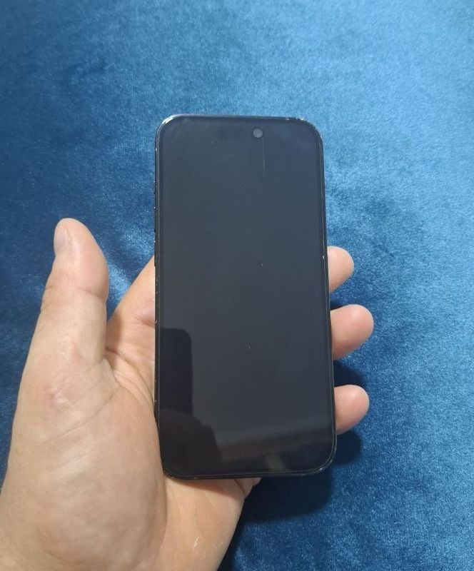 Iphone 14 pro 256 gb k/h Iphone 14 pro 256 gb k/h