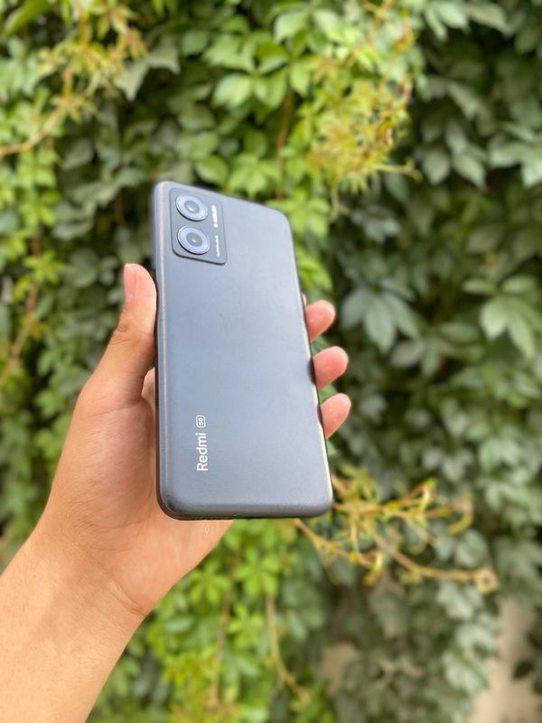 Redmi Note 11E 5G sotiladi 128/6+6Gb