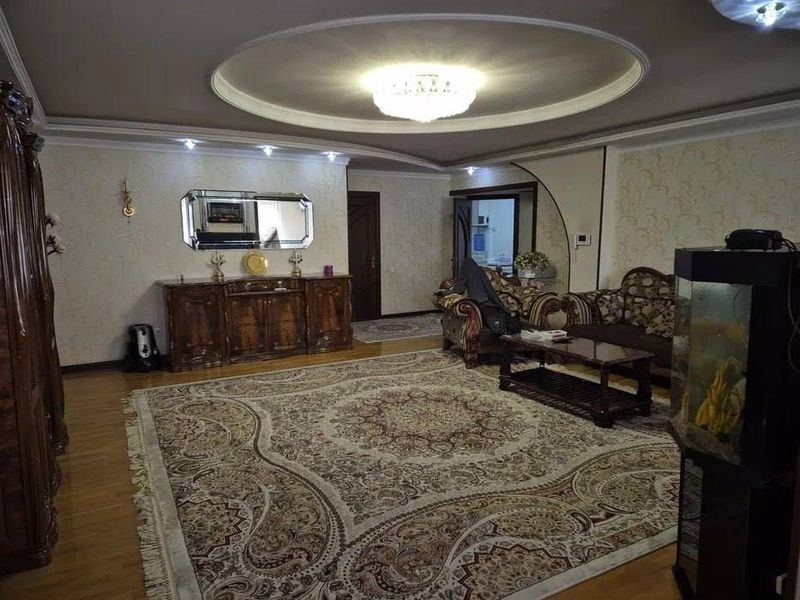 Дархан Продается 5 комнатная квартира Пушкина Совмин Мирзо Улугбек Дархан Продается 5 комнатная квартира Пушкина Совмин Мирзо Улугбек