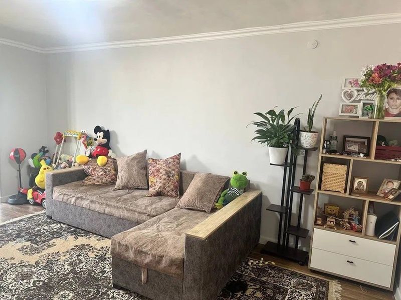 Sotiladi Квартира Саракулька 2//4//5 кирпич балкон 2*6 Sotiladi Квартира Саракулька 2//4//5 кирпич балкон 2*6