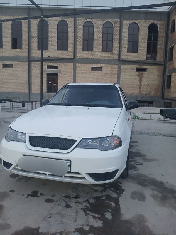 Neksiya 2 sotiladi, 1.6 dons , moshin harajati yuq Neksiya 2 sotiladi, 1.6 dons , moshin harajati yuq