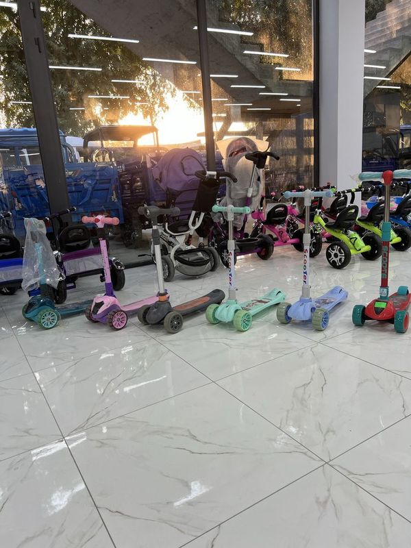 Bolalar uchun samokad velosiped Hadinoklar mavjud