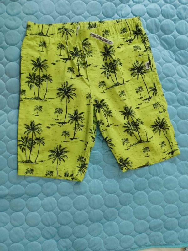 Шорты бу бренд H&M 11-12 лет Шорты бу бренд H&M 11-12 лет