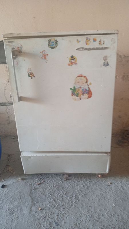 Холодильник Саратов продаётся