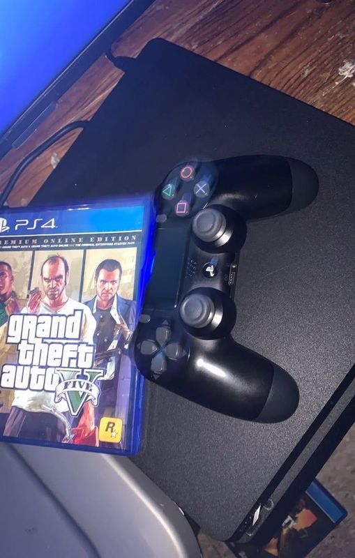 Playstation 4 pro 1 gb lik Narxi:2 million 800 Playstation 4 pro 1 gb lik Narxi:2 million 800