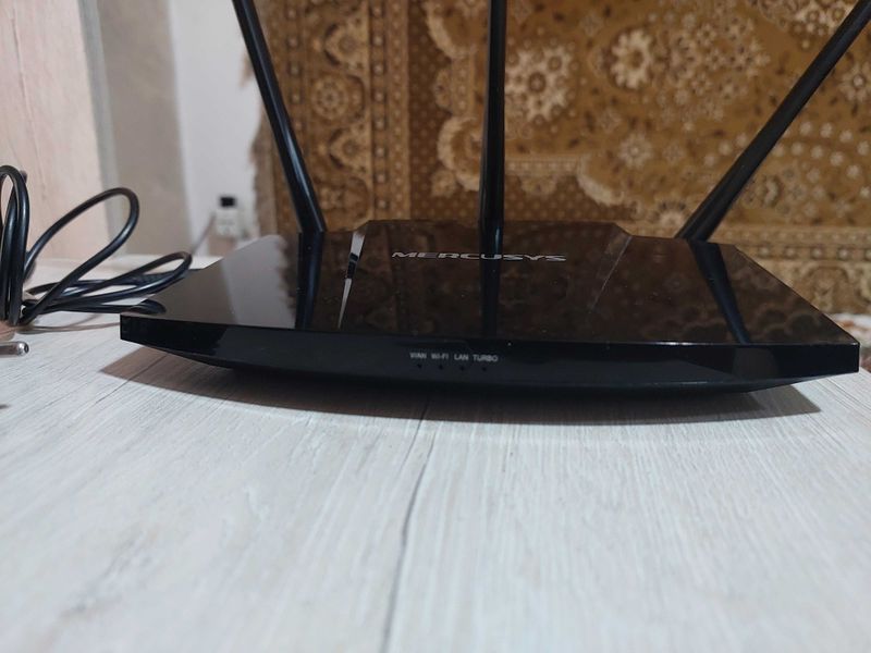 Wi - fi роутер Mercusys MW330HP Wi - fi роутер Mercusys MW330HP