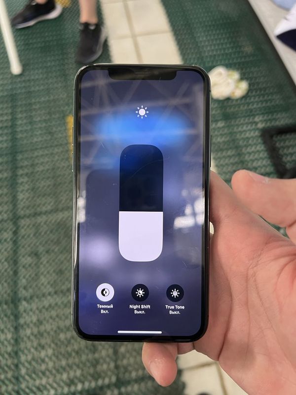 iPhone 11 pro 64 gb iPhone 11 pro 64 gb