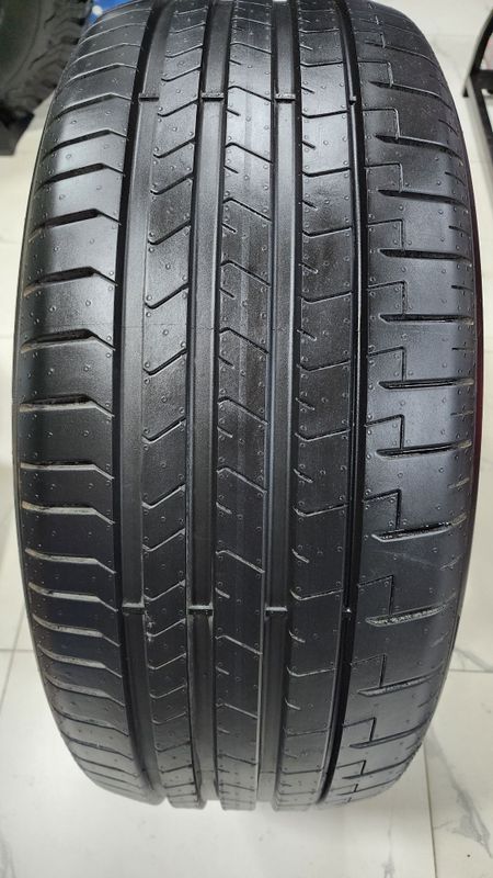 Pirelli PZero 265/45r21 Pirelli PZero 265/45r21