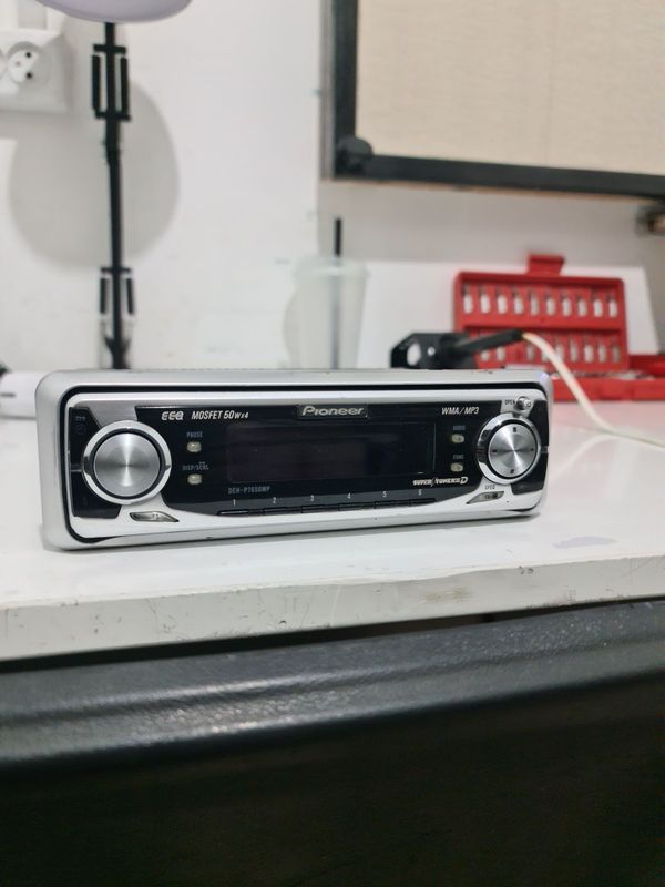 Pioneer 7650 delfin