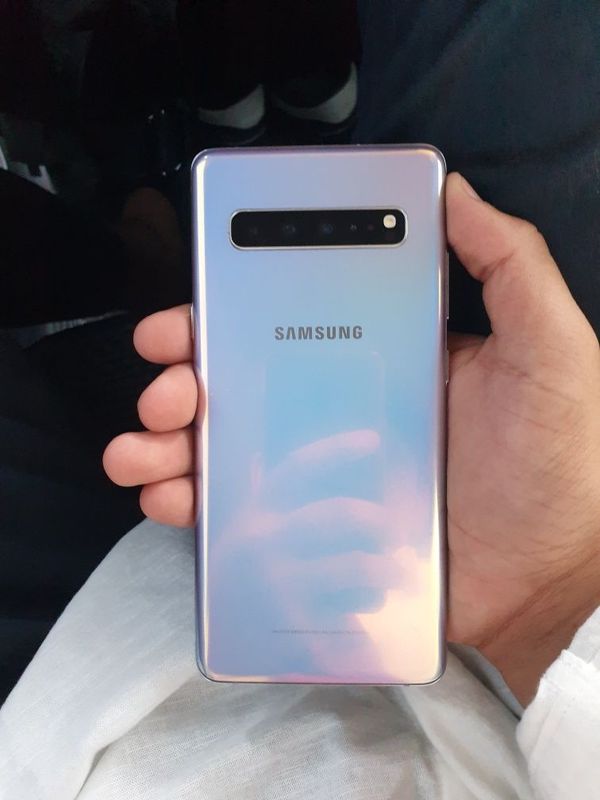 Samsung S10 5G xolati ideal