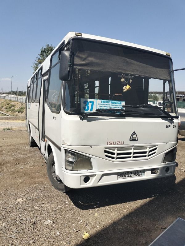 Isuzu np37 (2016) Isuzu np37 (2016)