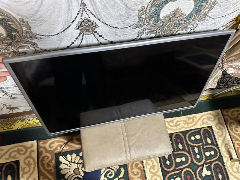 Televizor 32 shivaki