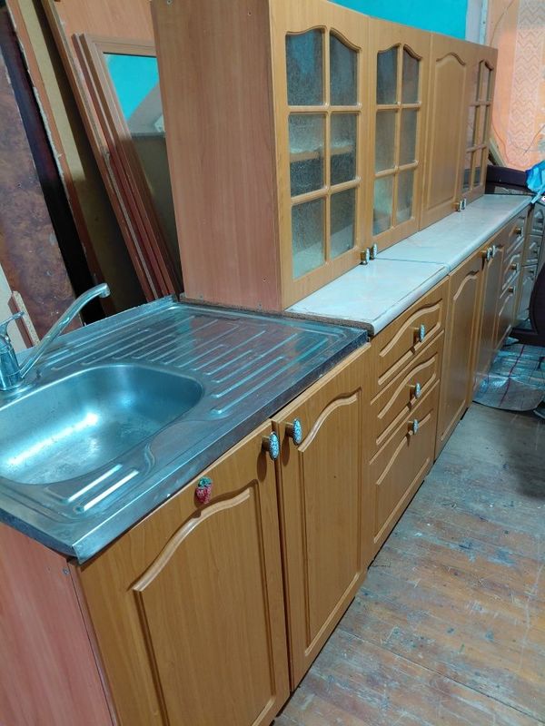 Продам кухонный гарнитур