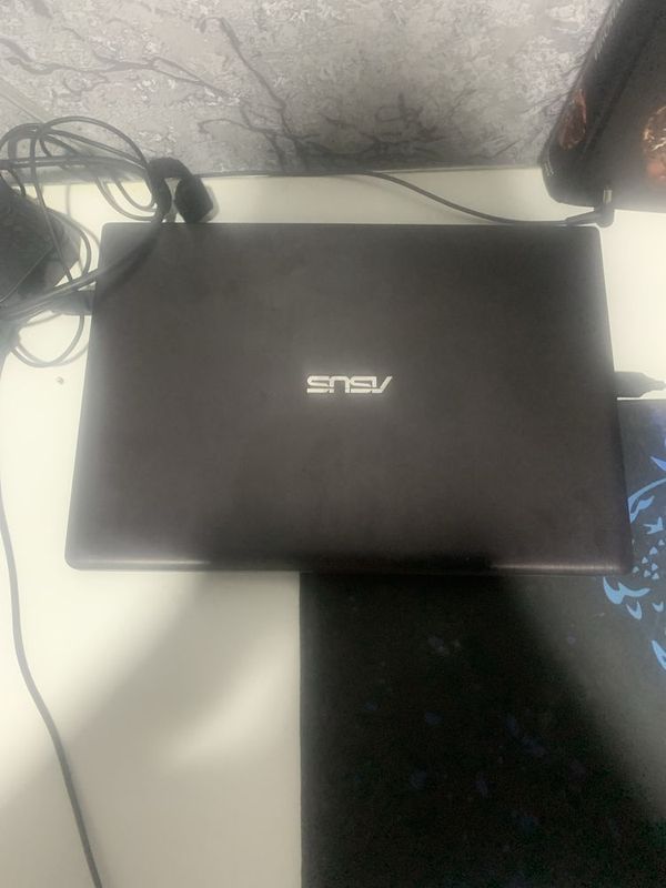 Продаю ноутбук asus бу Продаю ноутбук asus бу
