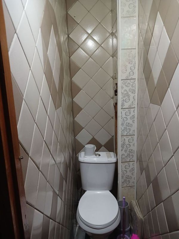 Феруза массив ,логопед богча 2/3/4 Балкон 2*6 58квадрат 350$