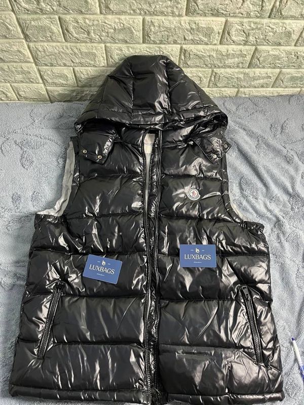 Жилетка/Безрукавка Moncler