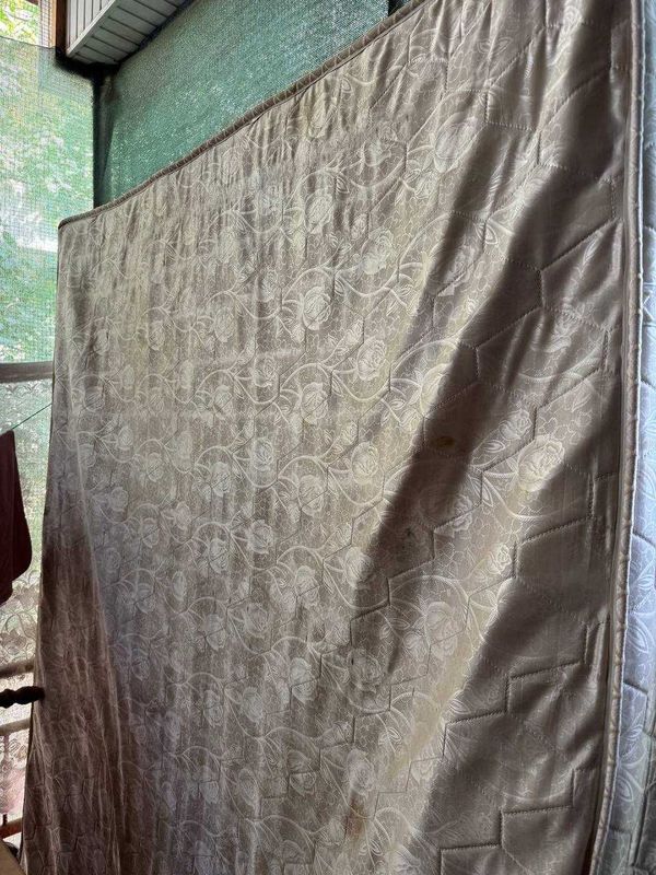 Tekin matras sotilmidi