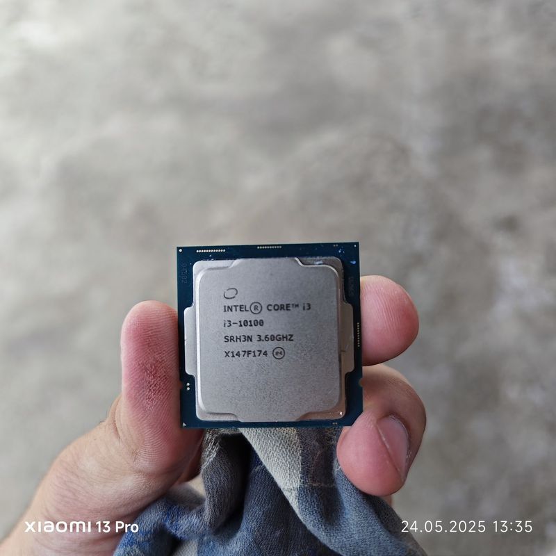 Intel Core i3 10100 Turbo 4.30Hz Intel Core i3 10100 Turbo 4.30Hz