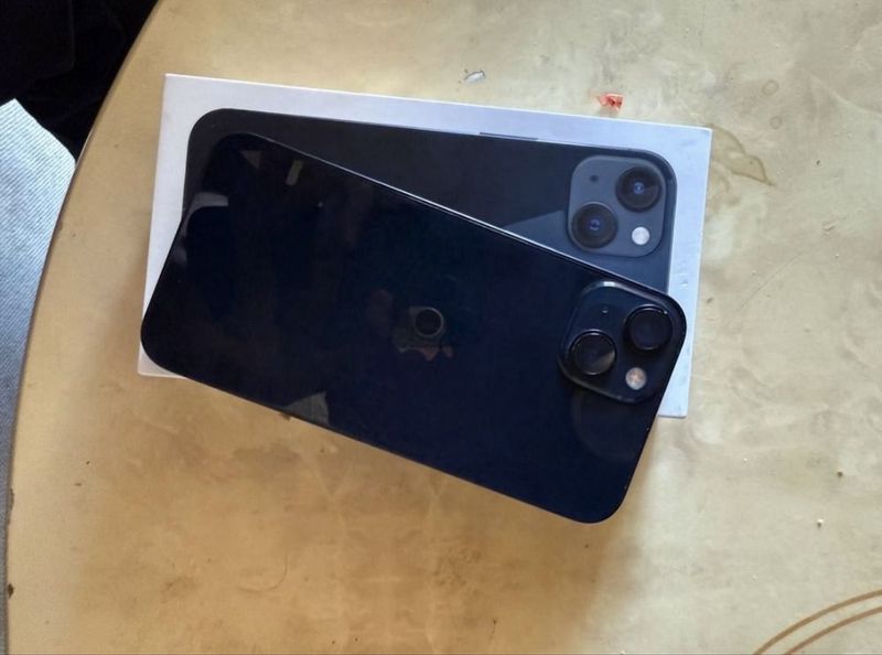 Iphone 13. Iphone 13.