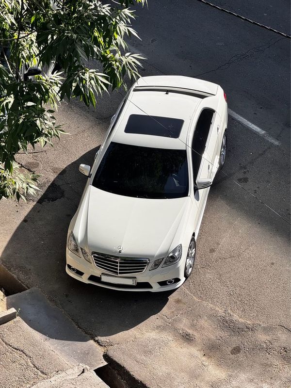 Mercedes Benz E350 (W212) - AMG Line 2010 (Японка) Mercedes Benz E350 (W212) - AMG Line 2010 (Японка)