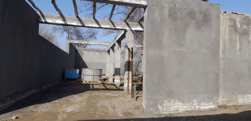 Продам дачу на Паркенте (Навбахор). 6 соток Продам дачу на Паркенте (Навбахор). 6 соток