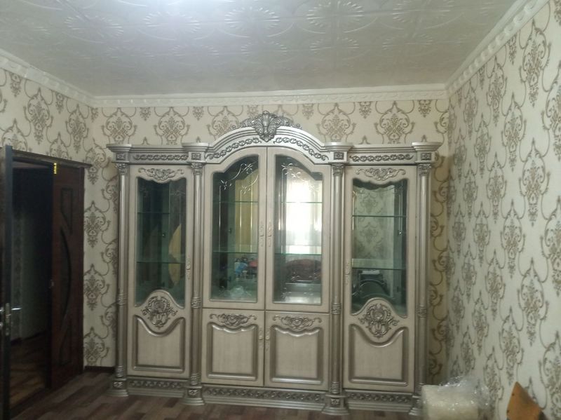Срочно янги Стенка сотилади