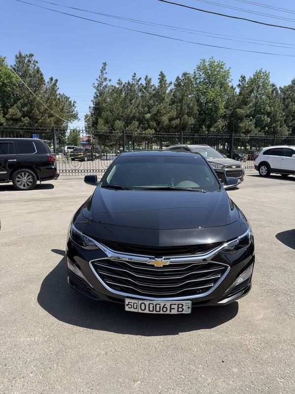 Malibu2 sotiladi 2020 yil kirasksi toza 89000 km narxi 19000$ kelshmi Malibu2 sotiladi 2020 yil kirasksi toza 89000 km narxi 19000$ kelshmi