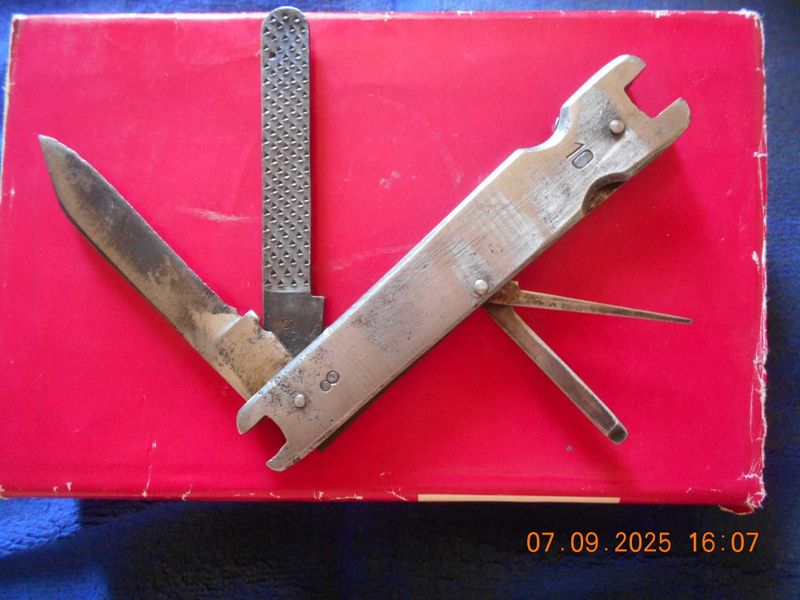 Советский нож-мультитул (Multi Tool USSR knife) Советский нож-мультитул (Multi Tool USSR knife)