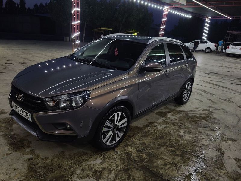 Lada vesta sw cross 1.6 mexanika