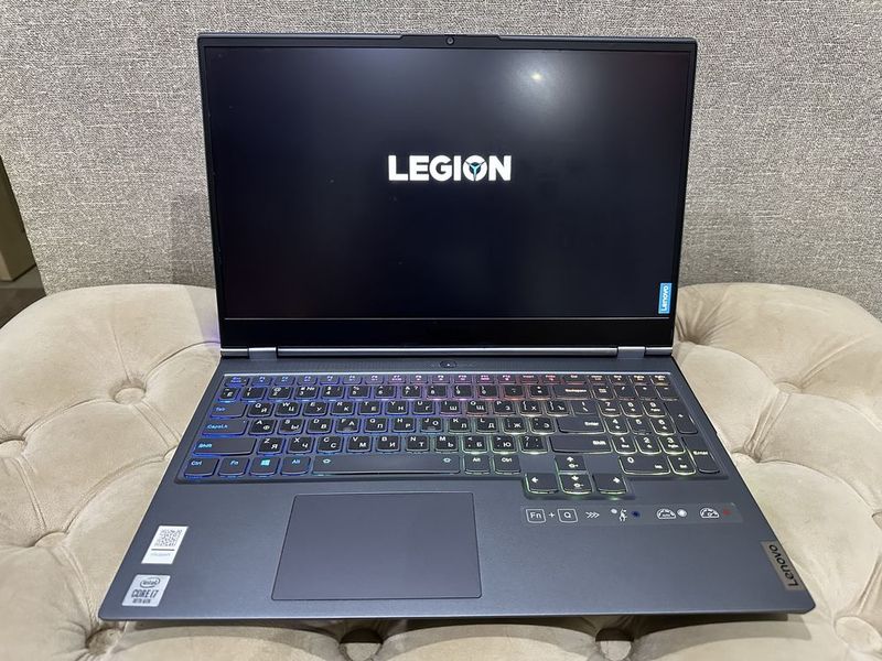 * Lenovo Legion 5 Core i7 10 поколения RTX2070 мощный игровой ноутбук