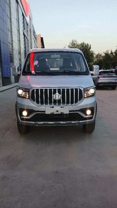 Changan Shenqi T30 ICE og'ir yuklarni ko'tarish va uzoq masofaga Changan Shenqi T30 ICE og'ir yuklarni ko'tarish va uzoq masofaga