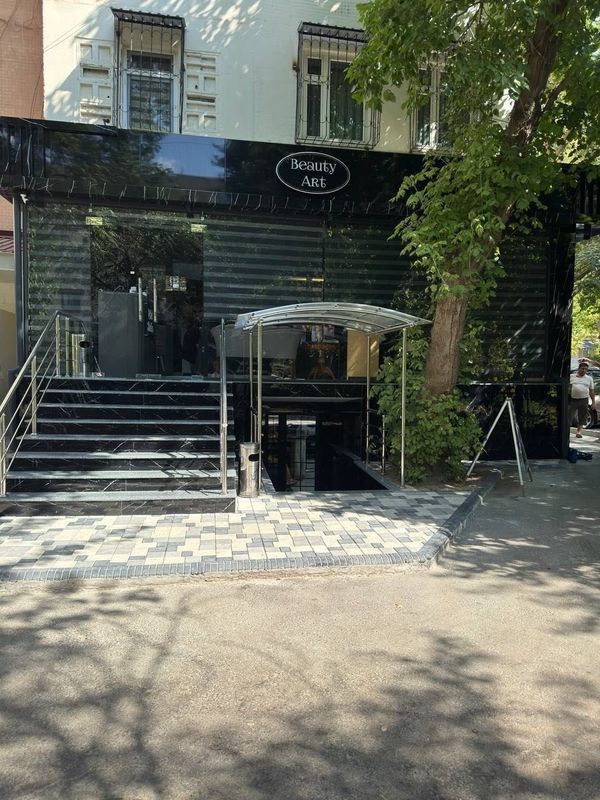 продаётся офис Саид Барака, ГУВД, кафе Efendi 120m2 продаётся офис Саид Барака, ГУВД, кафе Efendi 120m2