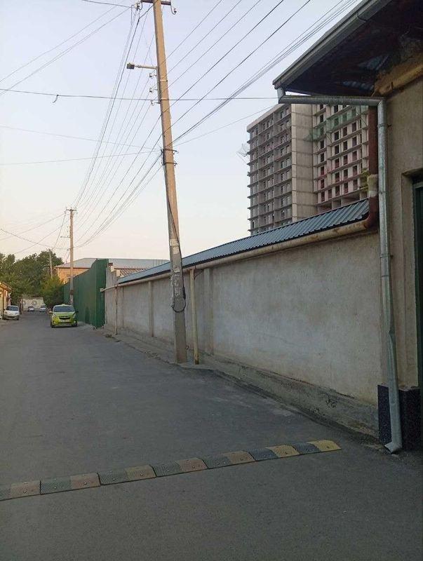 Продаётся прямоугольный, ровный, угловой участок 11 соток фасад супер Продаётся прямоугольный, ровный, угловой участок 11 соток фасад супер