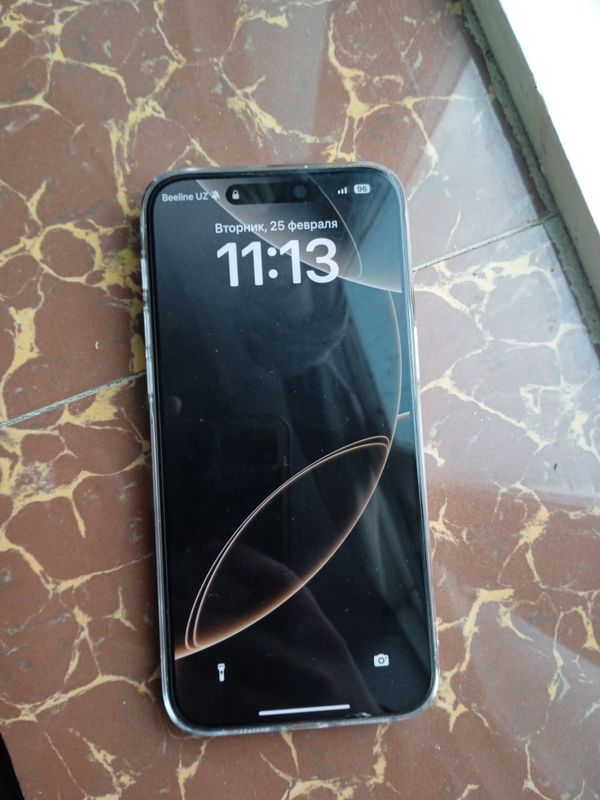 Iphone 15 pro max.Bitta qoʻl Karopka dokument bor
