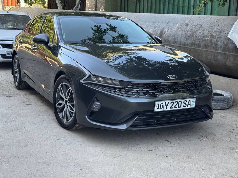 Kia K5 3 pozitsa Kia K5 3 pozitsa
