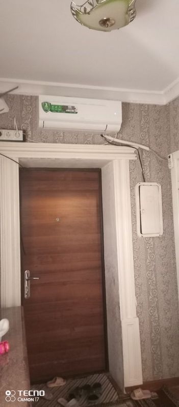 Kvartira sotiladi 2 xonalik galireni domni 4 qavati Kvartira sotiladi 2 xonalik galireni domni 4 qavati