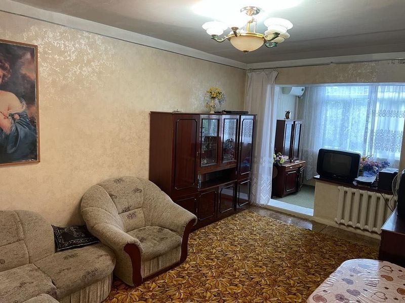 Продам квартиру Юнусабад 18; 2/4/4. СРОЧНО!!! Продам квартиру Юнусабад 18; 2/4/4. СРОЧНО!!!