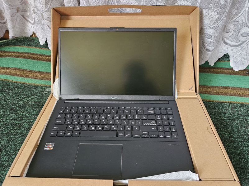 Asus Vovobook Go 15 Asus Vovobook Go 15