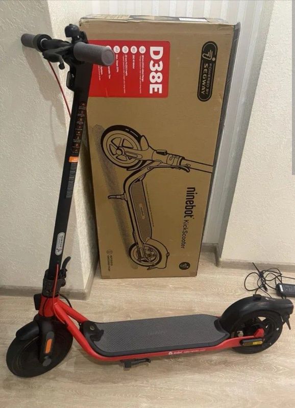 Электросамокат Ninebot D38E Электросамокат Ninebot D38E
