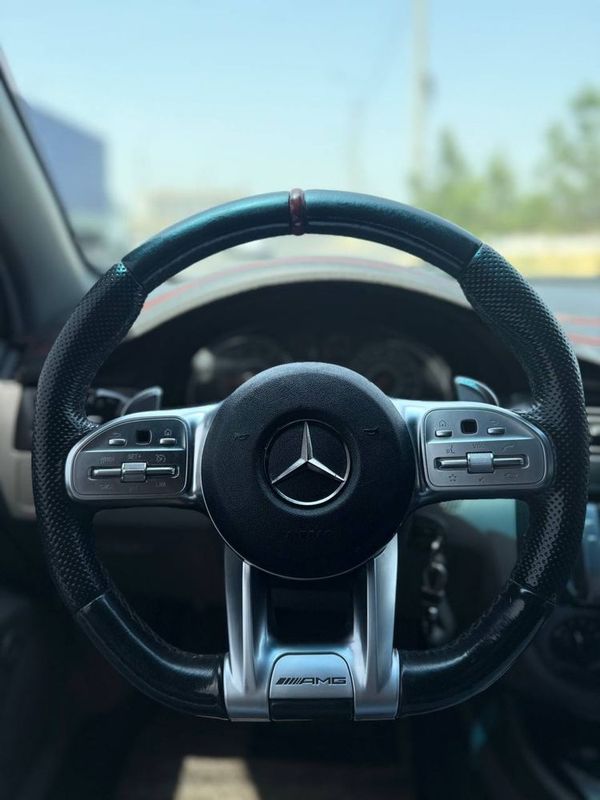 Mers AMG RUL dubayskiy Mers AMG RUL dubayskiy